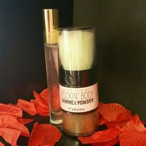 FLASH SALE!!! NEW Victoria Secret Bundle